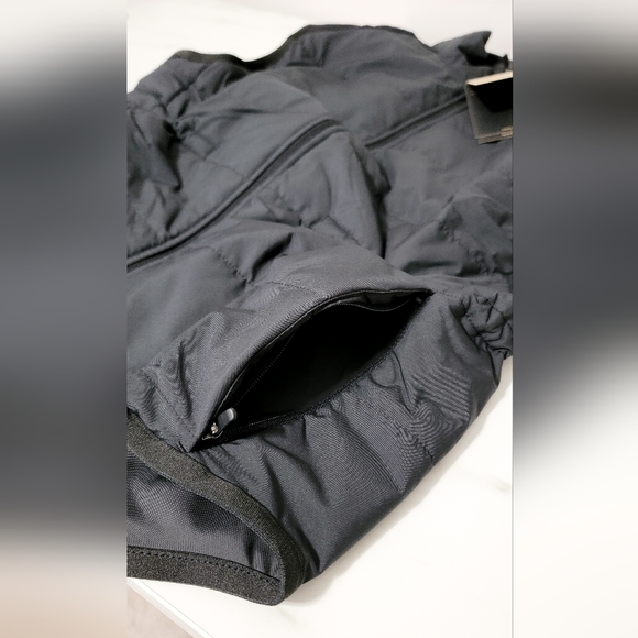 Nike XS Therma Fit Vest Black - Lightweight Warmth Vest - Picture 9 of 12